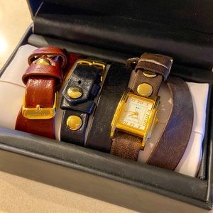 La Mer wrap around wrist watch